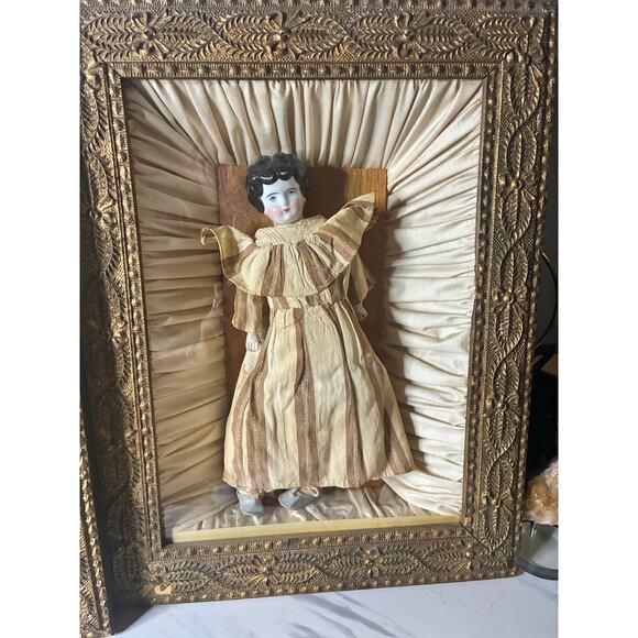 1889 Catholic Devotional Shrine Pair Framed Religious Figures with Original Text - Picture 13 of 16